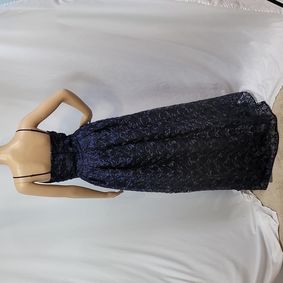 𝅺after Dark navy Blue Spaghetti Straps Gown - Picture 15 of 17